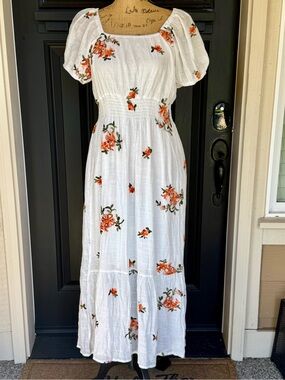 Anthropologie Kindred Embroidered Cottagecore Boho Floral Maxi White Petite